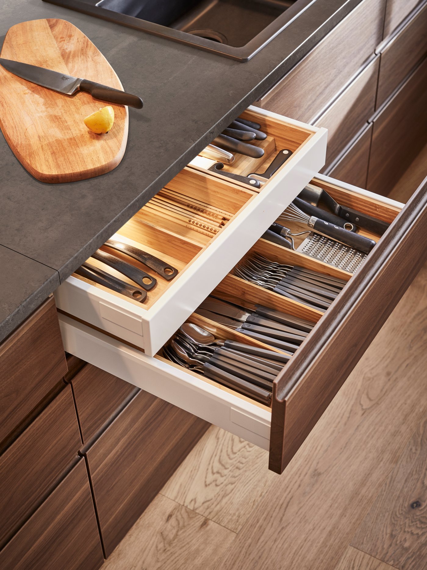A bamboo VARIERA utensil tray in the kitchen